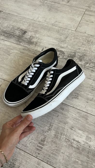 Дамски обувки Vans