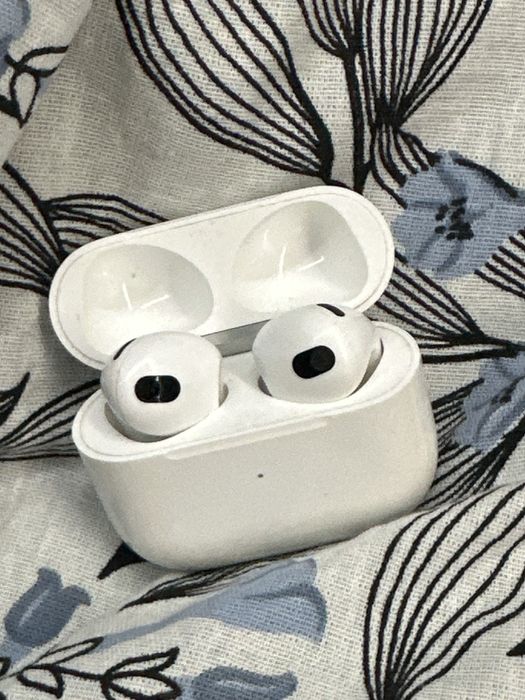Кейс аирподс 3 (без наушников - не работают)