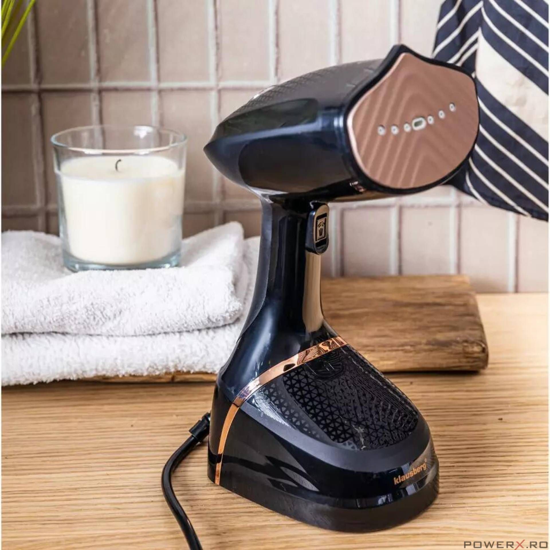 Aparat de calcat cu abur, vertical, 1500W, capacitate 400 ml, negru,