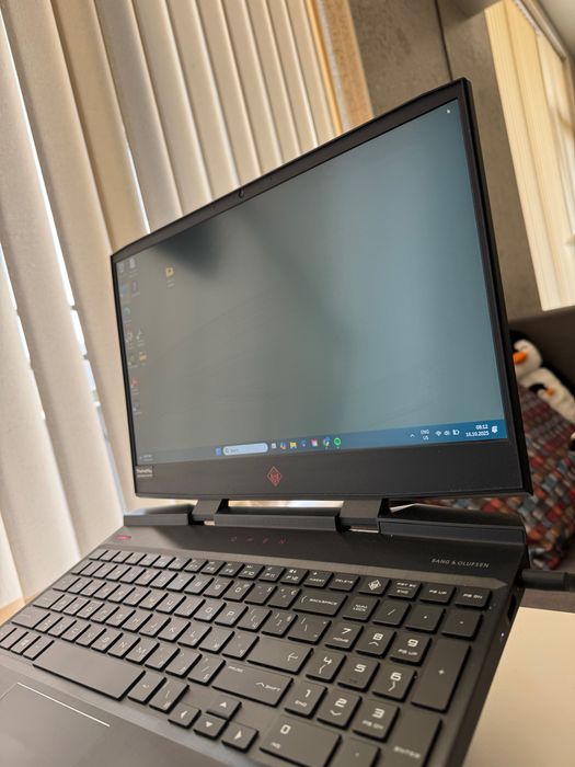 HP OMEN 15, i7-9750H, GTX 1660 Ti 6GB, 16GB RAM, 1TB SSD