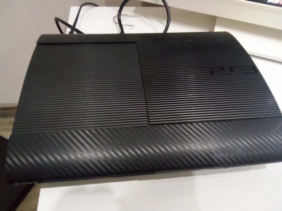 Продавам PlayStation 3, 18 игри