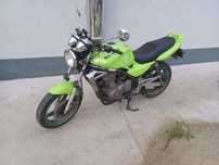 Vând Kawasaki er-5