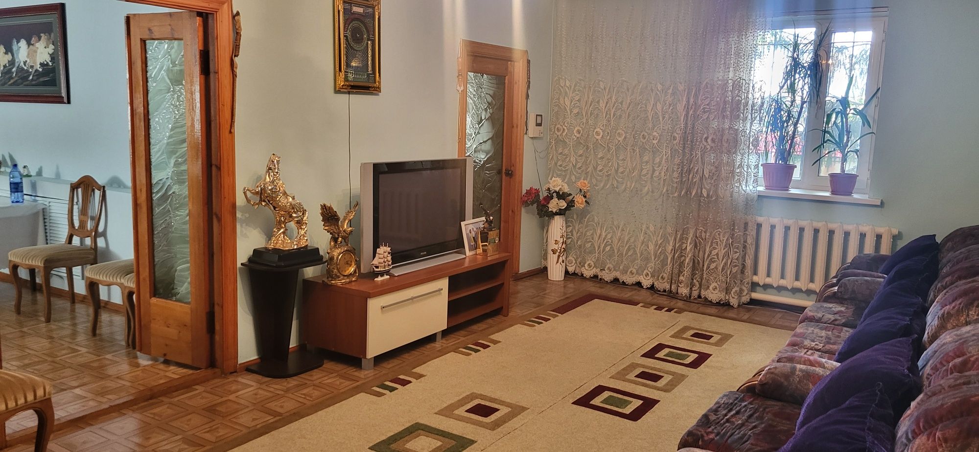 Продам 6-комн коттедж