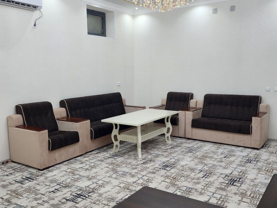 Арендага берилади бинони 3 этажи пулини келишамиз