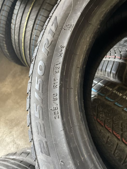 Anvelope Dunlop set 4 buc 225/50 R 17 Dot 2021