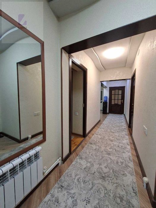 5ти комнатная квартира 130кв/м на 2 этаже, Фрунзе