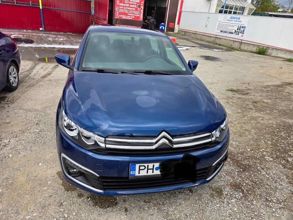 Vând Citroen C-elisee 1,2 benzină, 2017, full cu navigație.