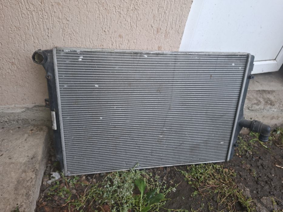 Radiator apa Passat b6