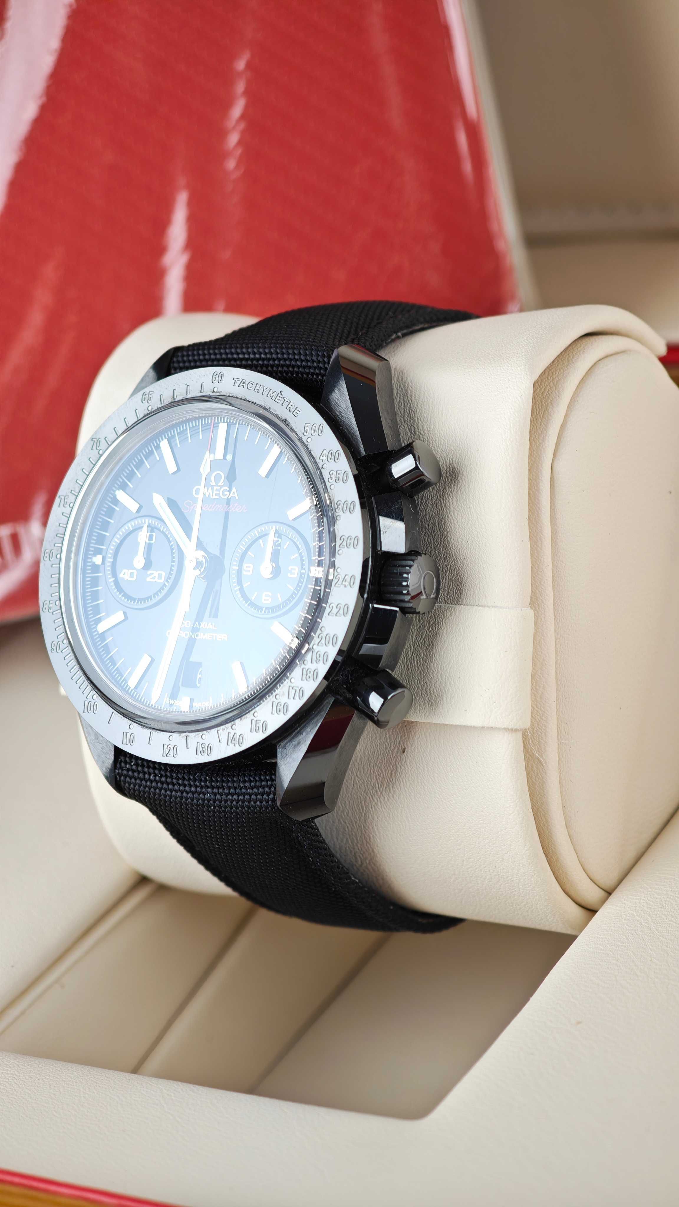 Omega Speedmaster Dark Side of the Moon механичен часовник