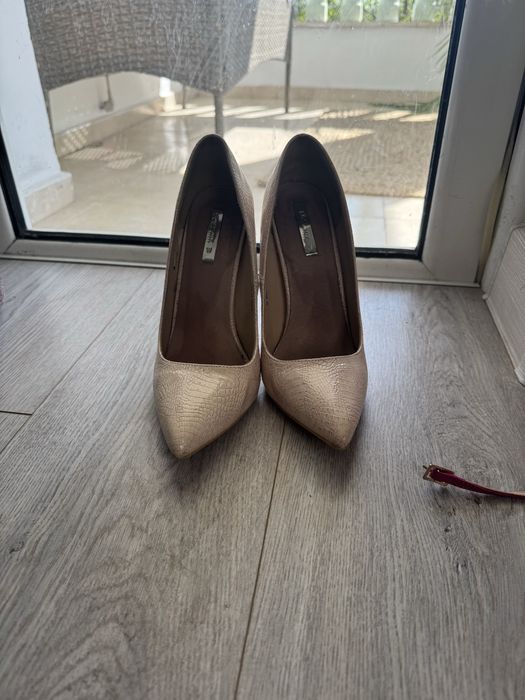 Остри обувки на ток Stiletto
