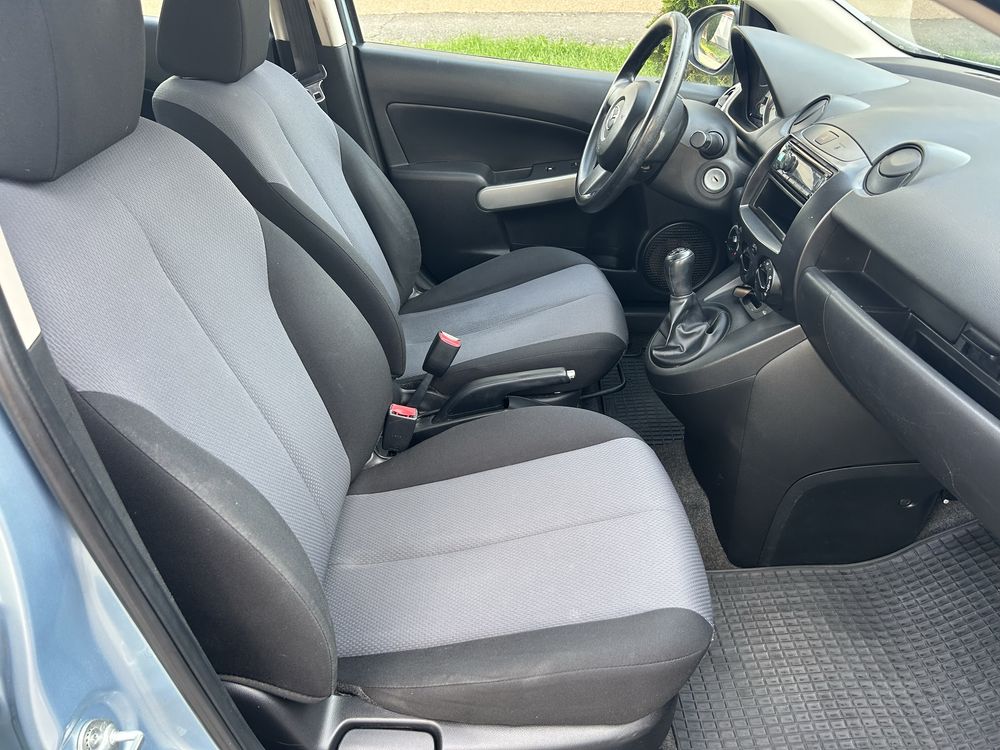 Mazda 2 1.4 Benzina 75 Cp an 2010