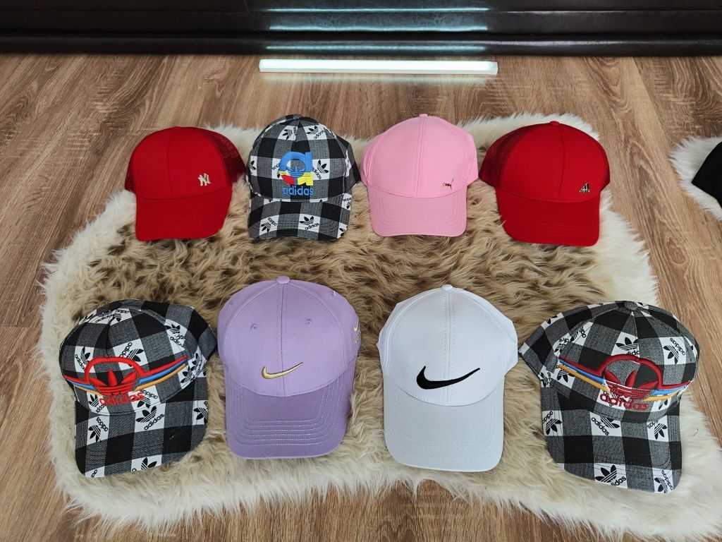 Șapcă Nike Șapcă Jordan Șapcă New York Șapcă Puma Șapcă Hugo