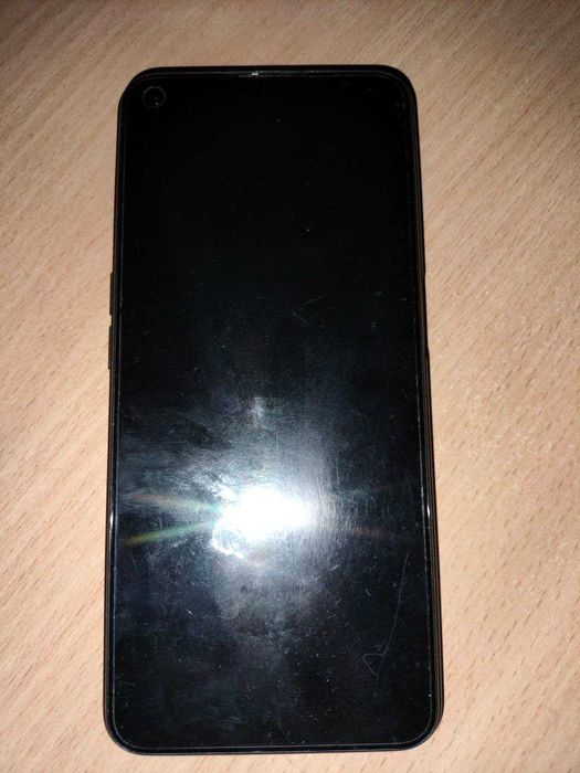 Продам OPPO A72 в хорошем состоянии