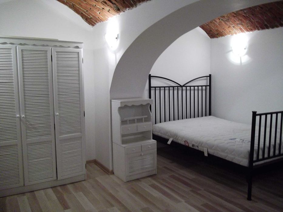 Dau in chirie 2 camere ultracentral ,clinicilor