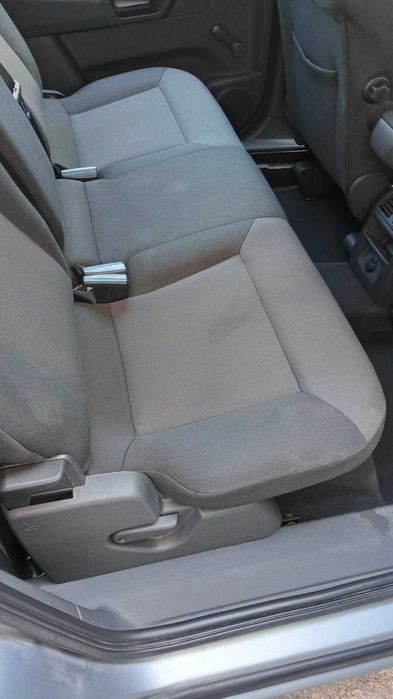 Предлагам пране на дивани,столове,матраци и тапицерия на коли