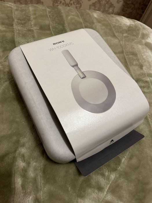 Наушники Sony WH1000 XM5