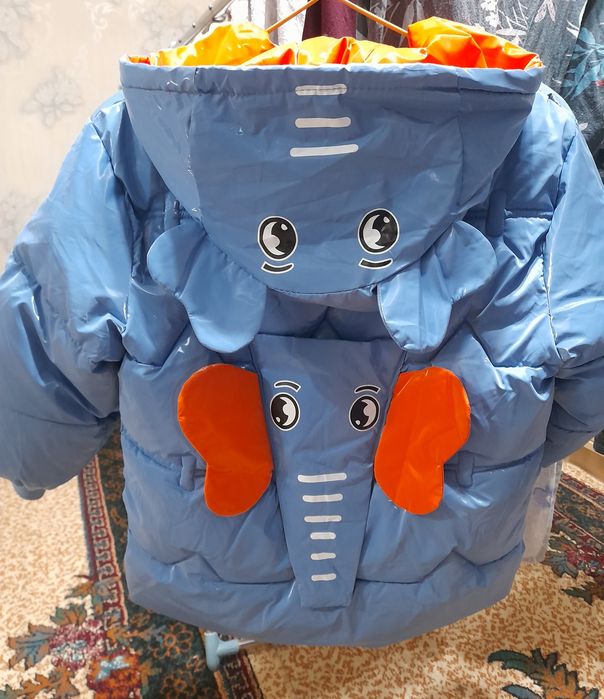 Куртка на мальчика.