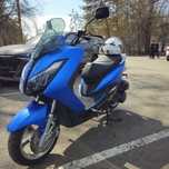 Скутер Honda Q48-200cc.