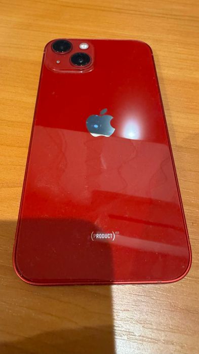 iPhone 13  Red 128 GB + MagSafe Case