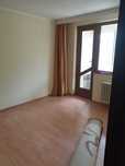 Privat, vând apartament cu îmbunătățiri în Onești.