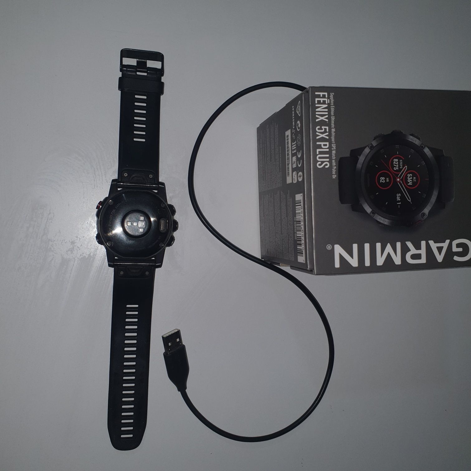 Vând Garmin Fenix 5X Plus