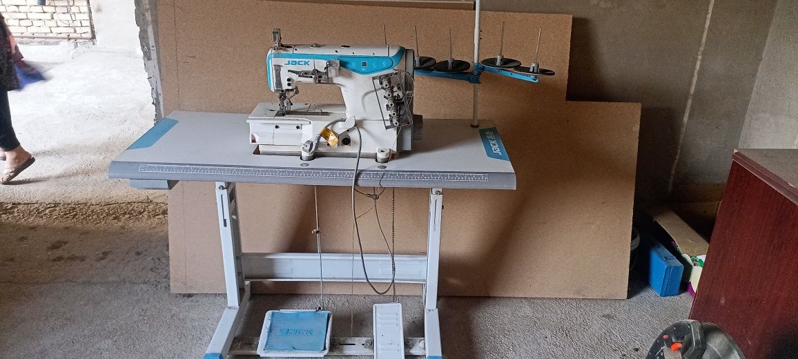 Tikuv Jakw4 Rashma mashinkasi sotiladi  kelishtirila