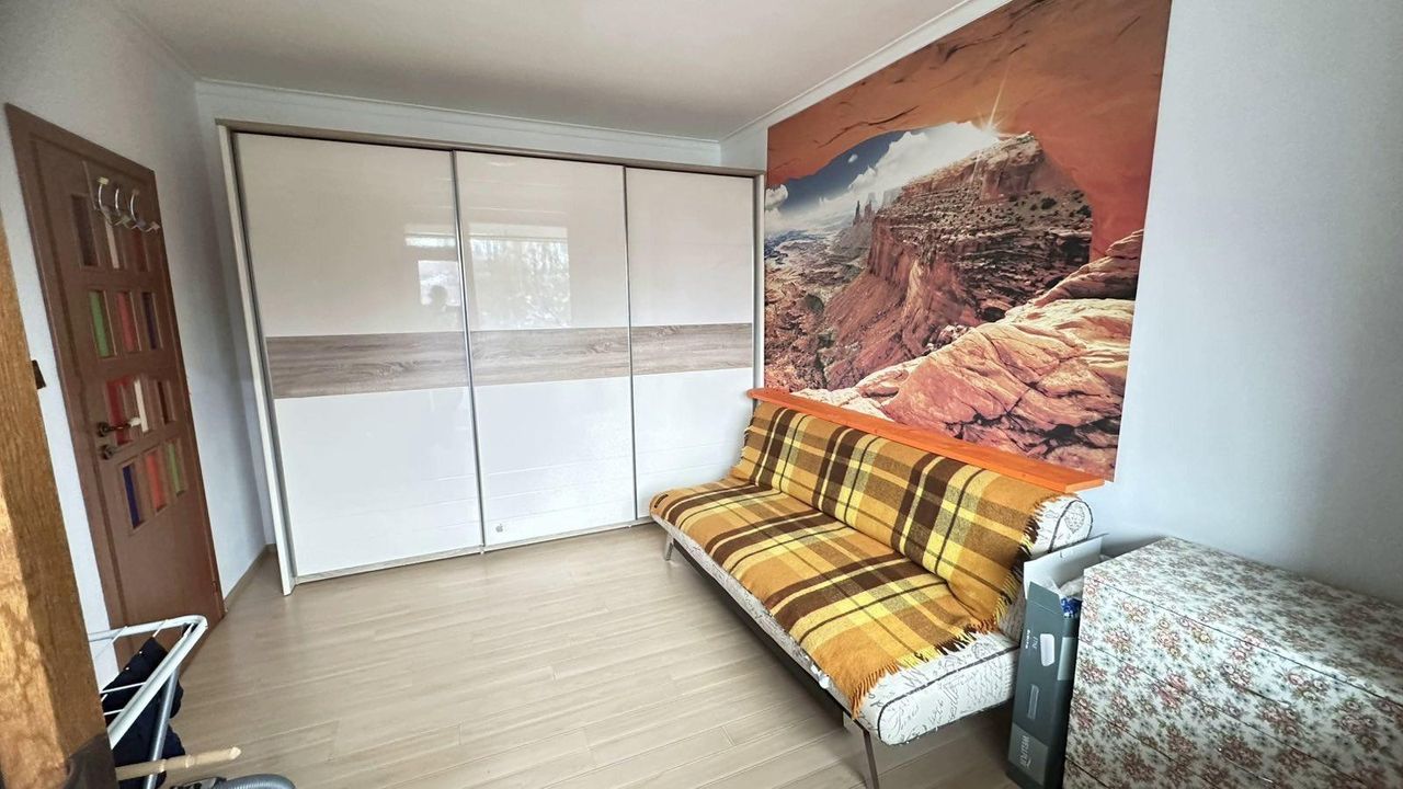 Дава се под наем Тристаен апартамент в София, Дианабад - 80 кв.м за 650 € - Снимка #6