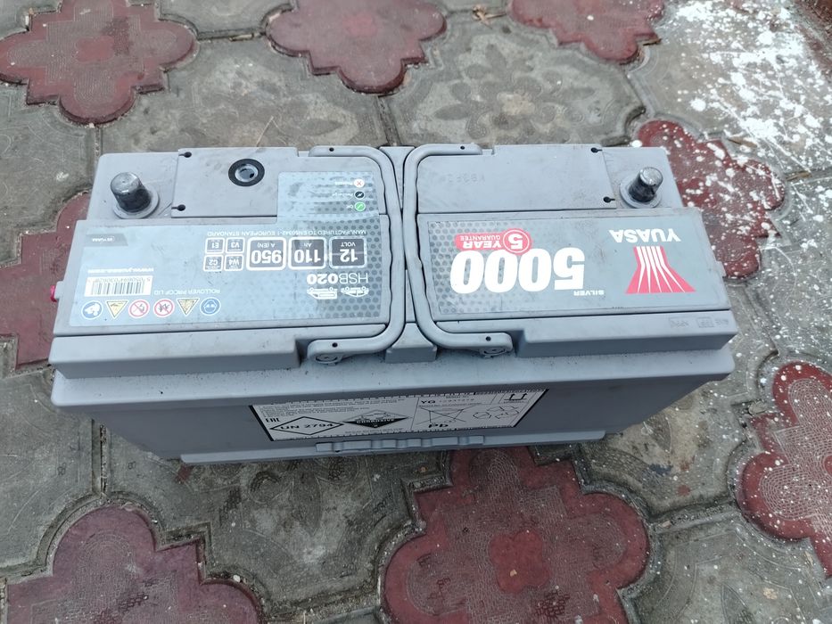 Vând baterie 110ah