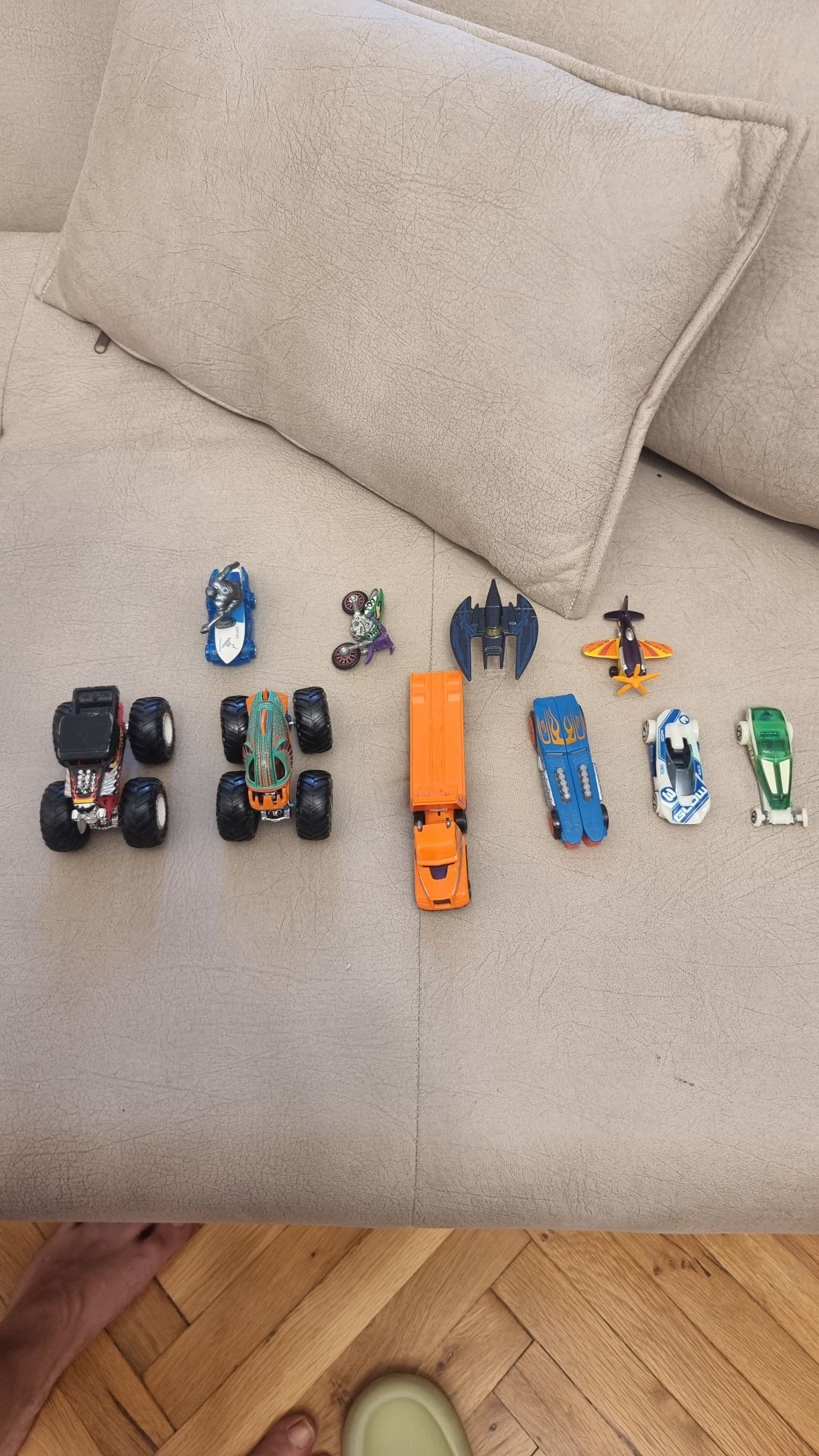 Hot Wheels колекция колички
