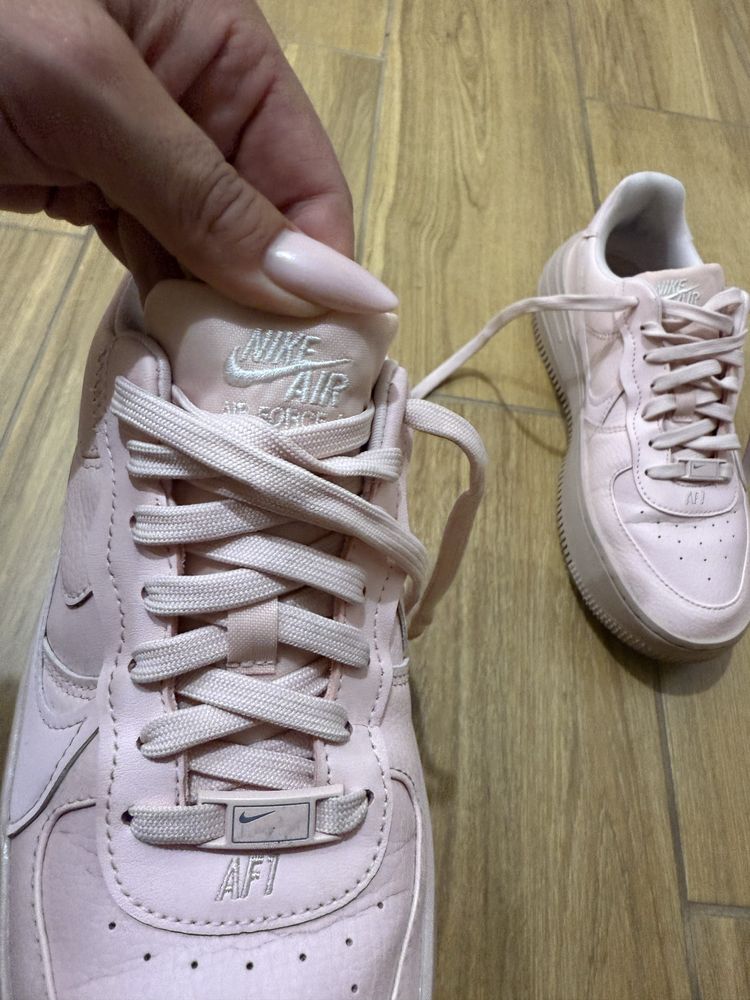 Nike airforce 1 platform