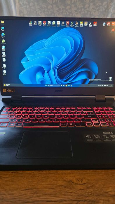 Лаптоп Acer Nitro i7 16gb