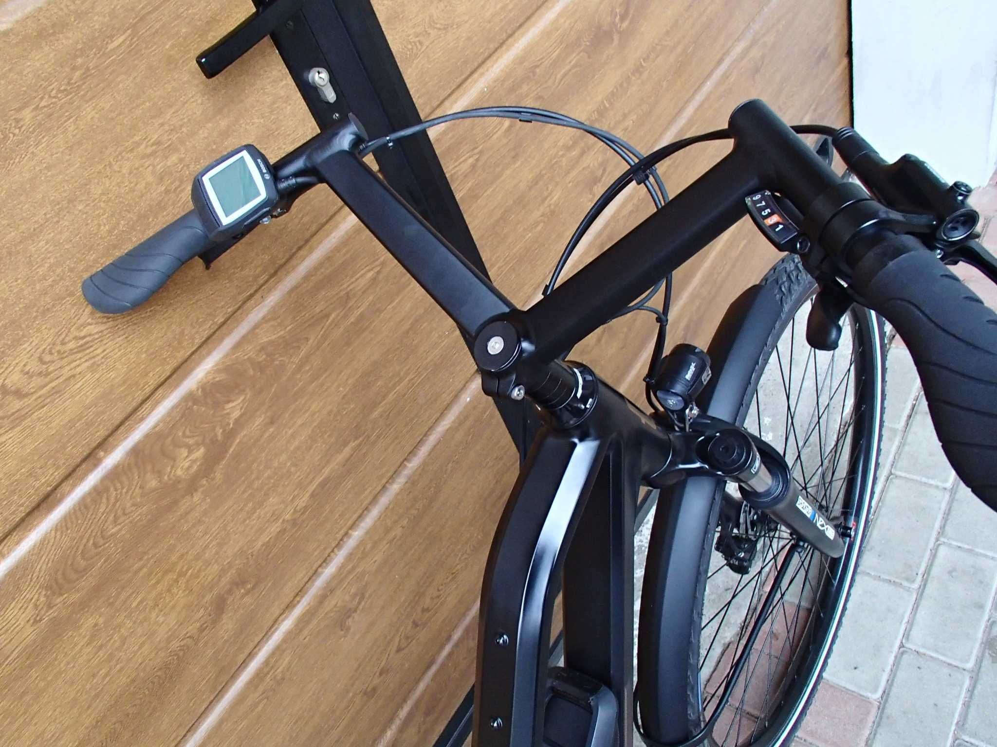 Bicicleta Mustache Electrica Bosch Echipata Complet,Model Nou