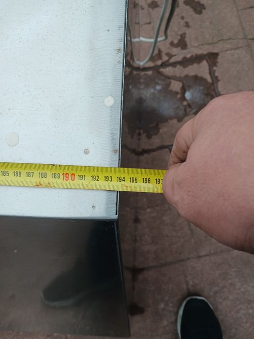 Vând echipament fast food