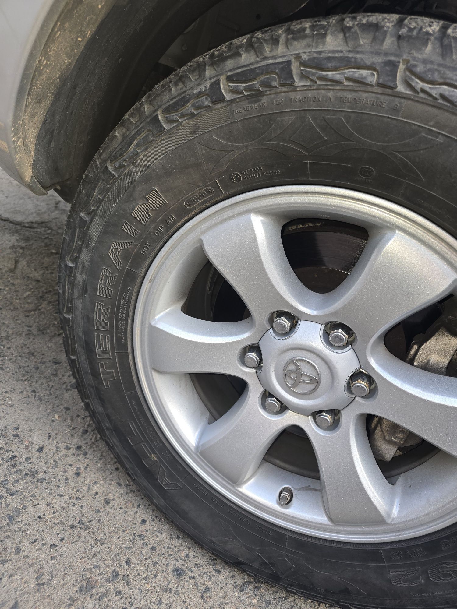 Triangle 265/65 R17 пара