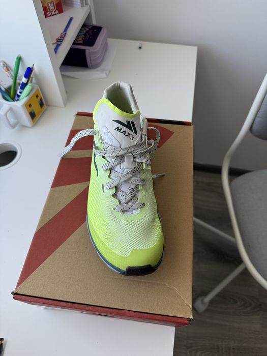 Adidasi VJ MAXX 2 noi in cutie