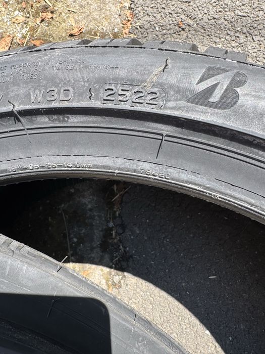 2 Anvelope de iarnă Bridgestone Blizzak LM005 225/40 R18 92V XL