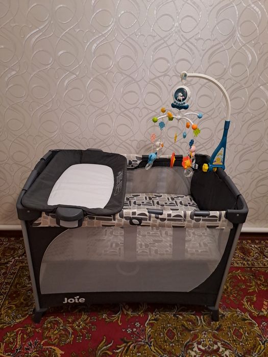 Продам манеж в отличном состоянии