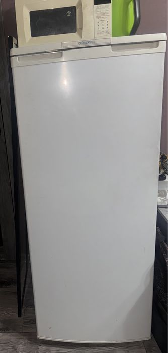 Холодильник бирюса