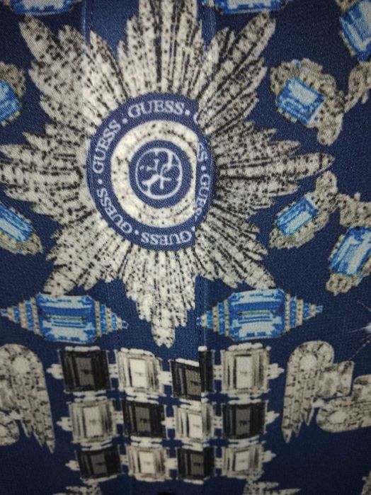 Guess маркова риза с камъни