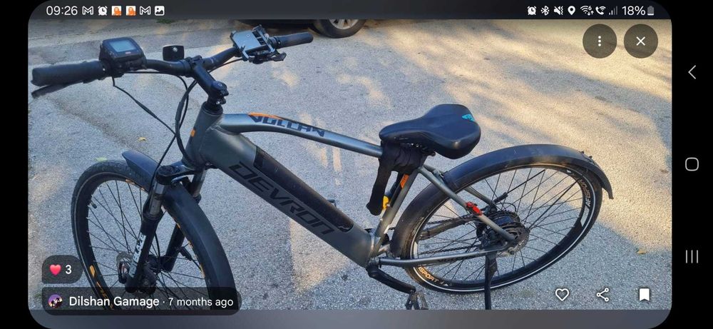 Electric bike bicycle rental center Delivery Courier Glovo Tazz Bolt
