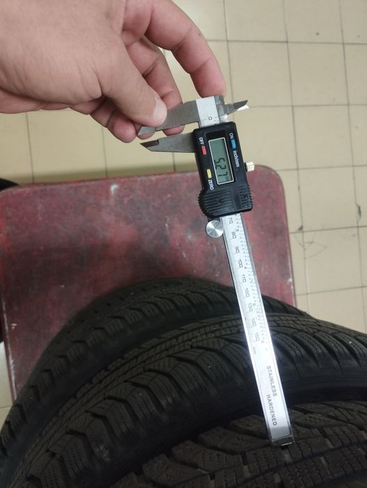 Зимни гуми Hankook 215/60/17