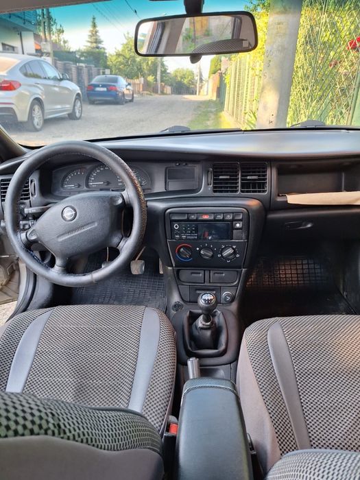 Opel Vectra B 1.6 benzina