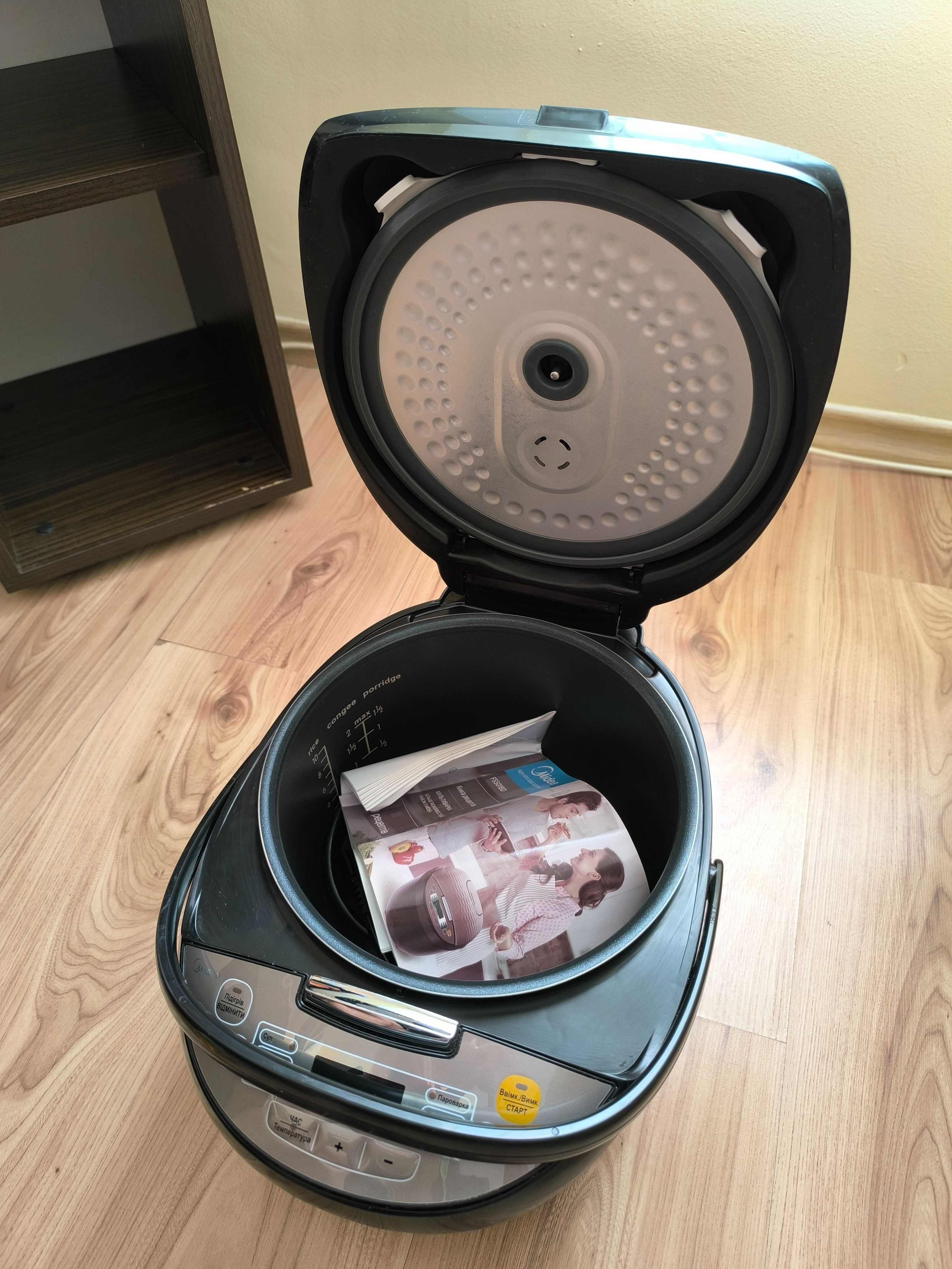 Мултикукър Midea FS5018D