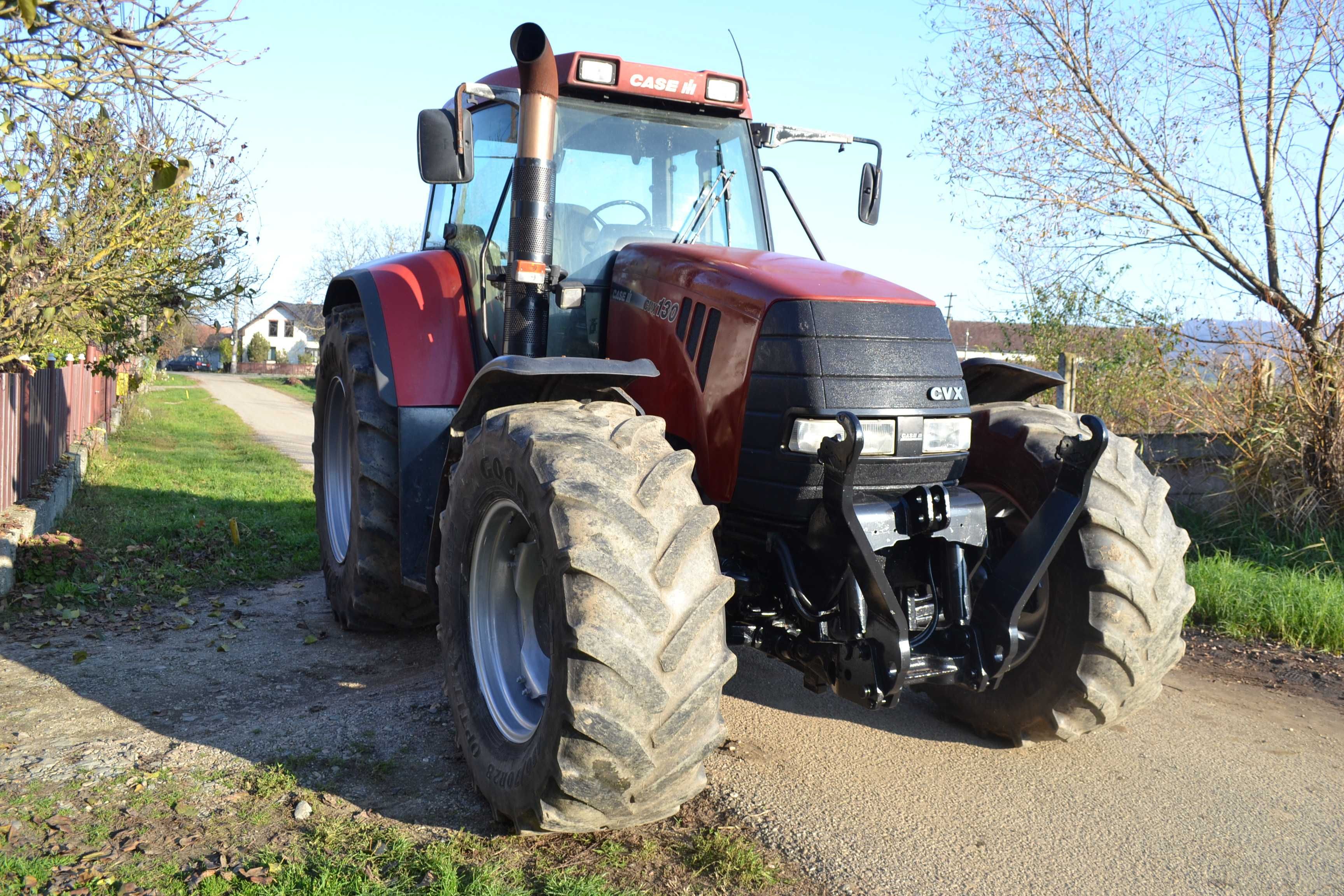 Tractor Case CVX 130