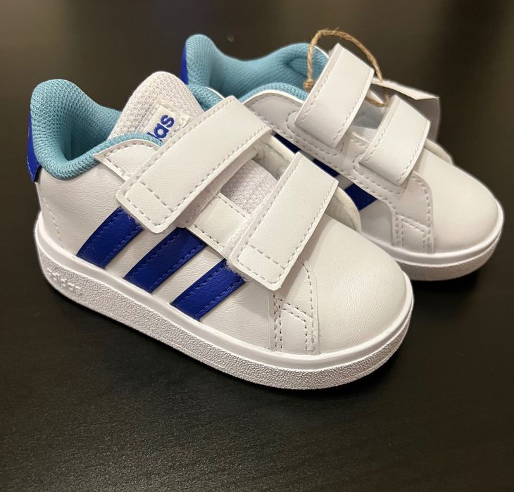 Детски обувки ADIDAS