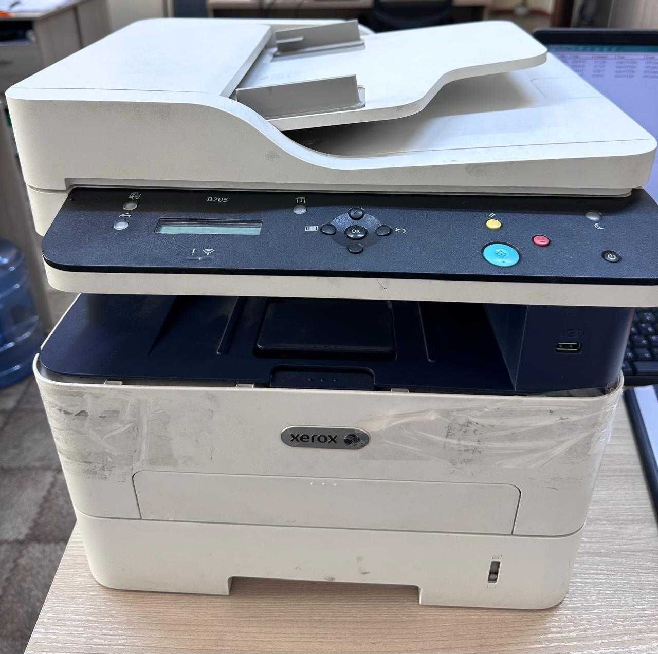 Принтер б/у Xerox B205 3 в 1