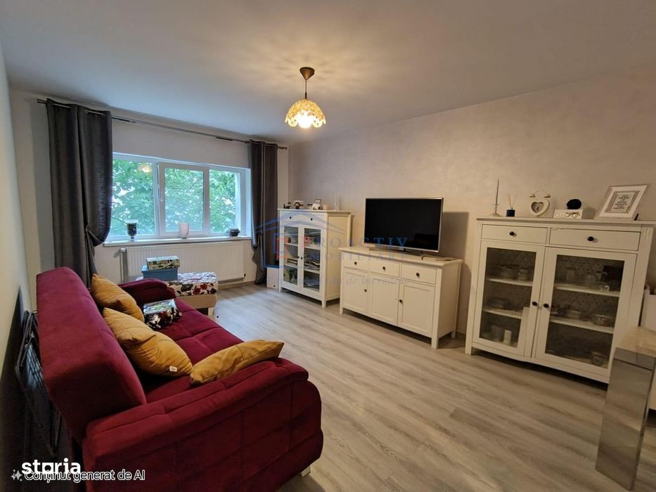 Apartament cu 3 camere, Obcini, Etaj 1 , Renovat, 3c-4468