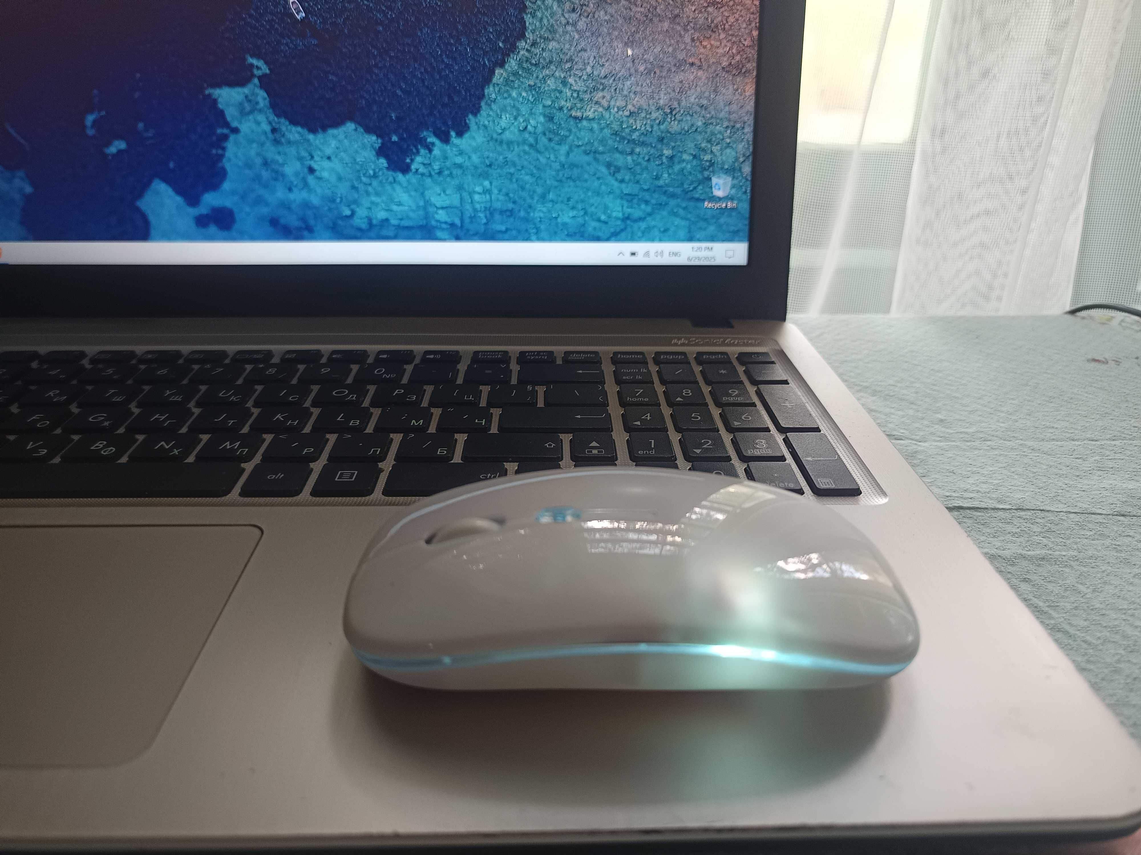 Лаптоп asus x540ub