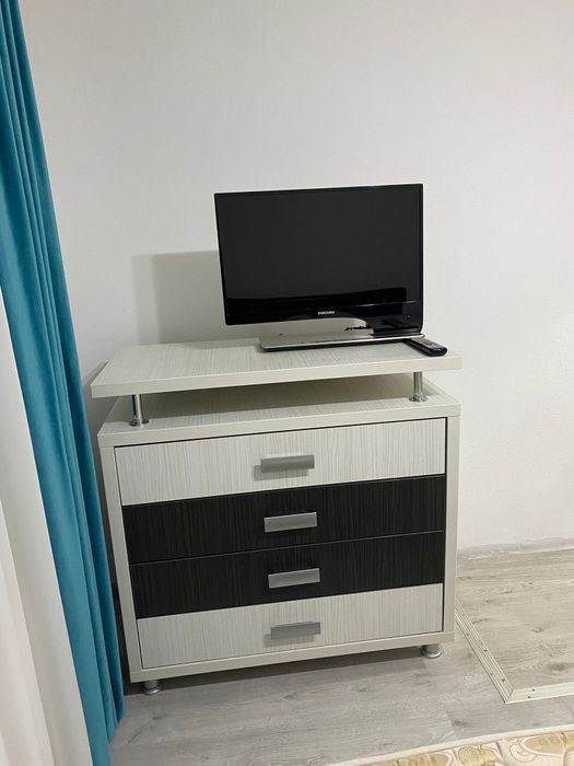 Vând dormitor complet