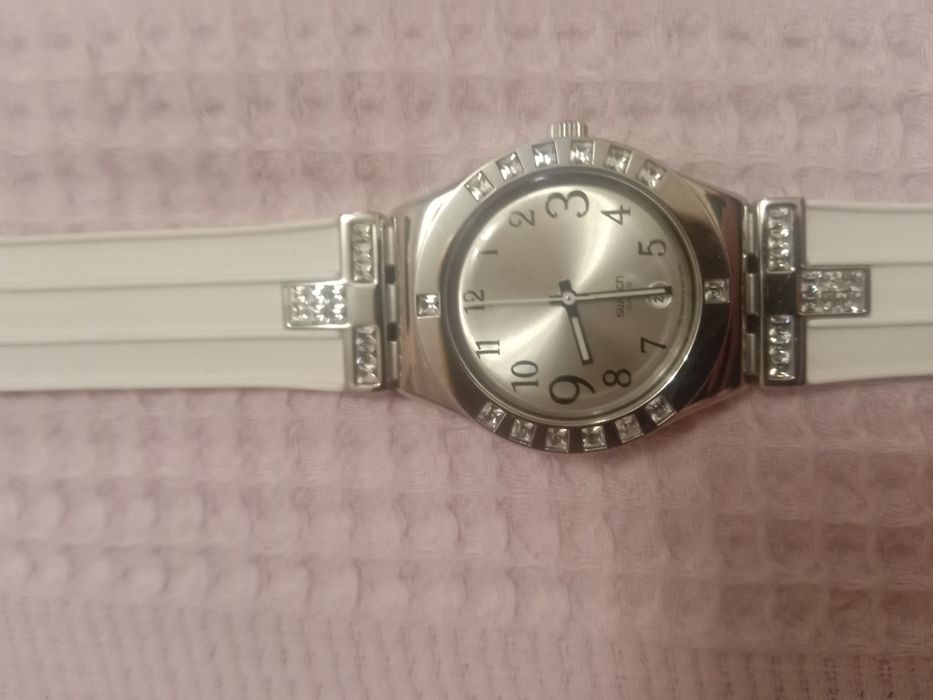 Женские ручные часы